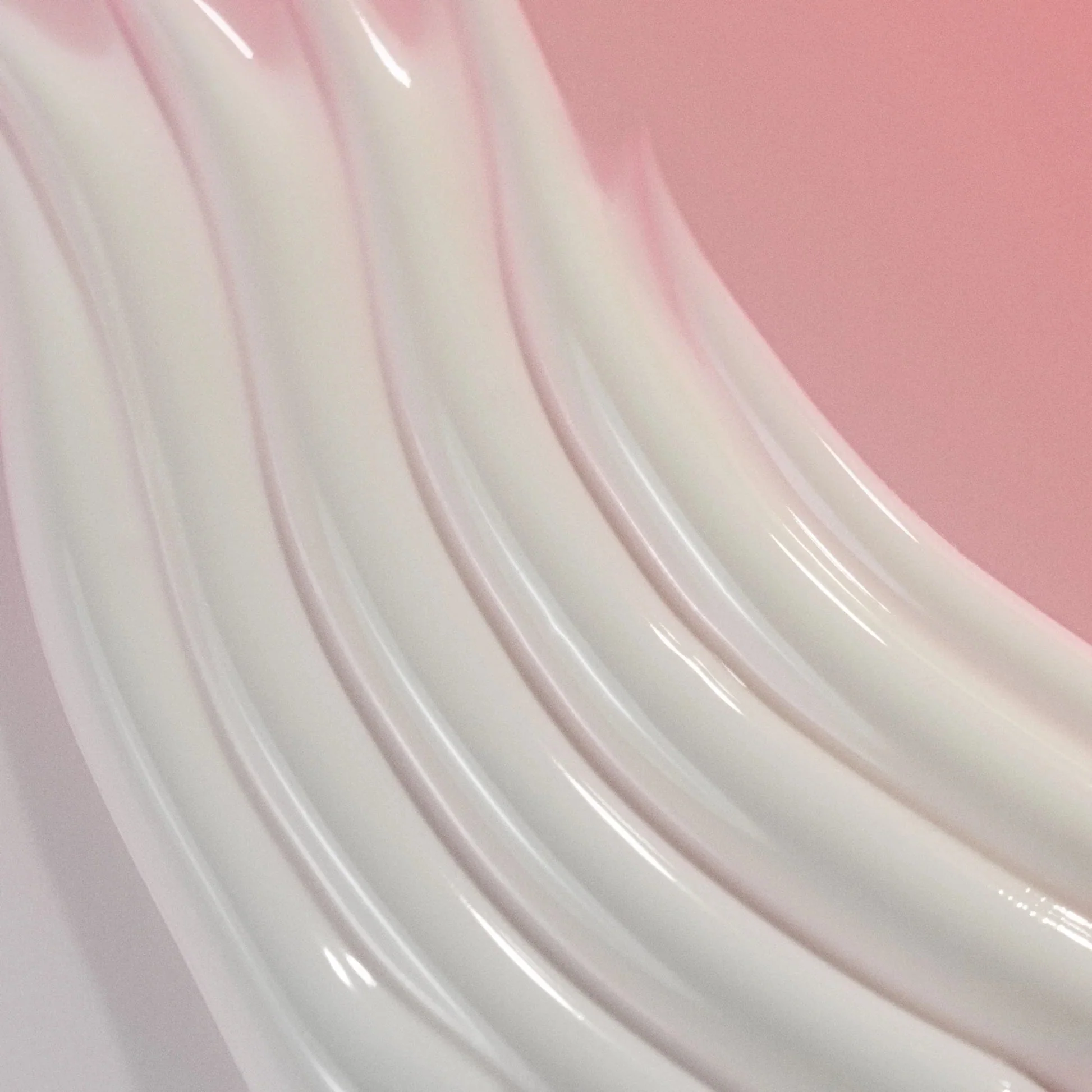 dynamic skin recovery SPF50 moisturiser - Image 5