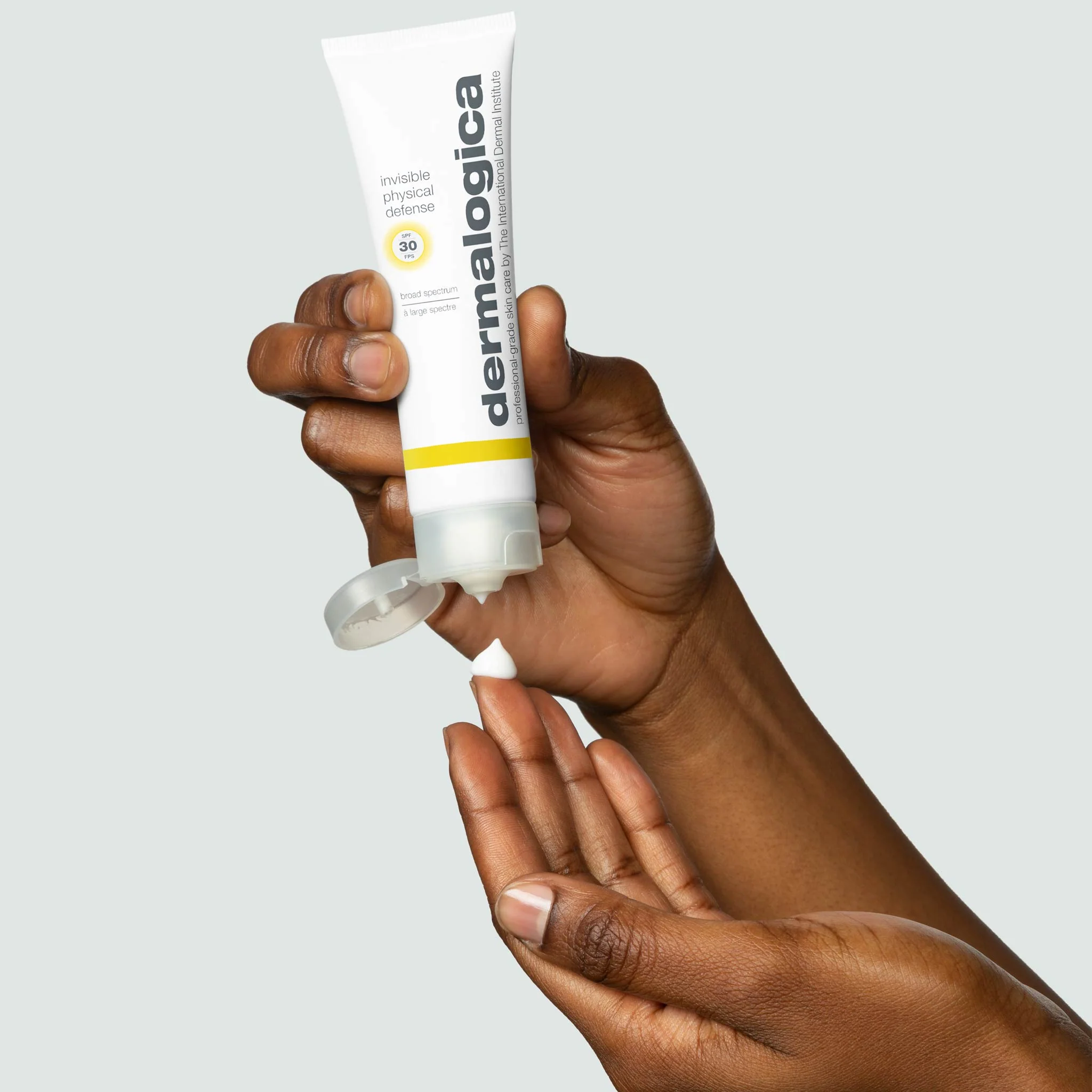 invisible physical defense spf30 - Image 5